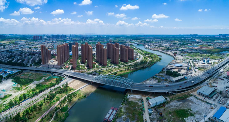 新站高新区： 深学细悟走在前 真抓实干开新篇