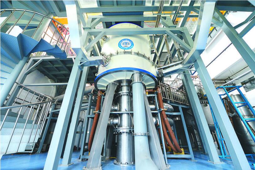 稳太强磁场实验室