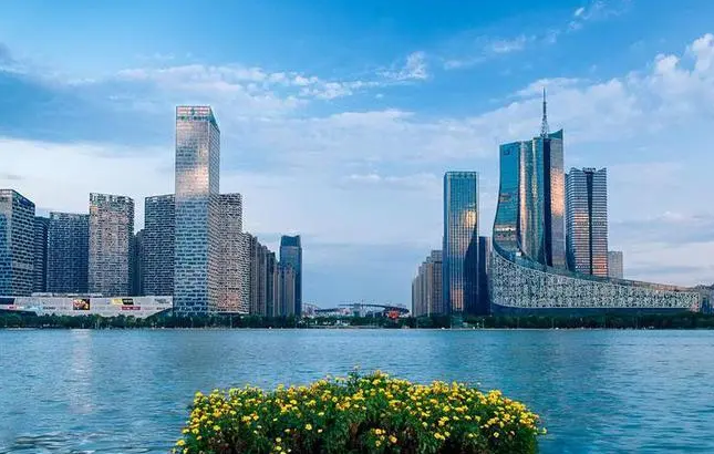 安徽：擦亮“经济强”，迈向“高质量”