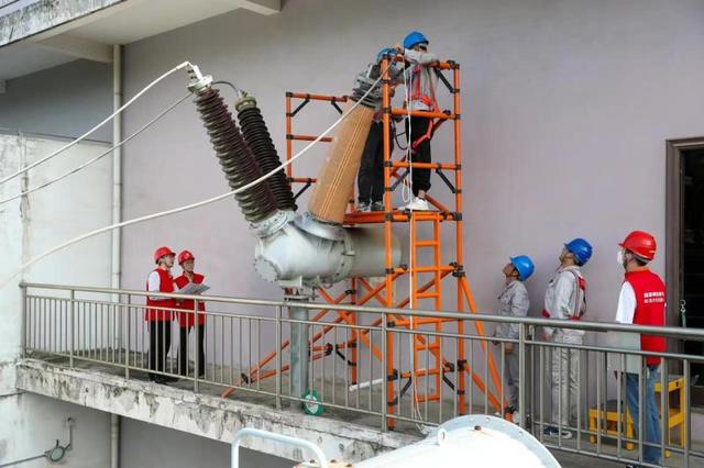 世界首台量子电流互感器在合肥挂网运行