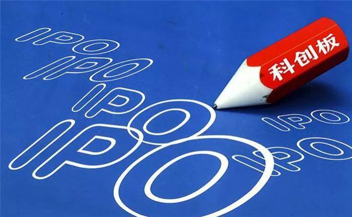 引江济淮工程试通水通航