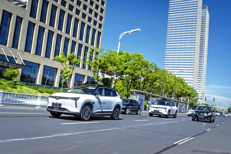 合肥今年全面推进智能网联汽车道路测试全域开放