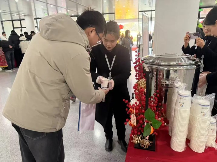 合肥骆岗公园暖心服务