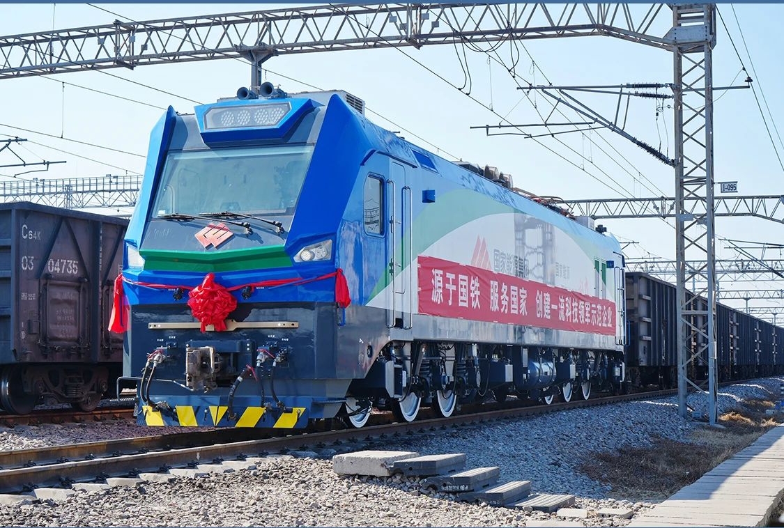 我国首套自主研发的重载铁路智能调车系统正式投运