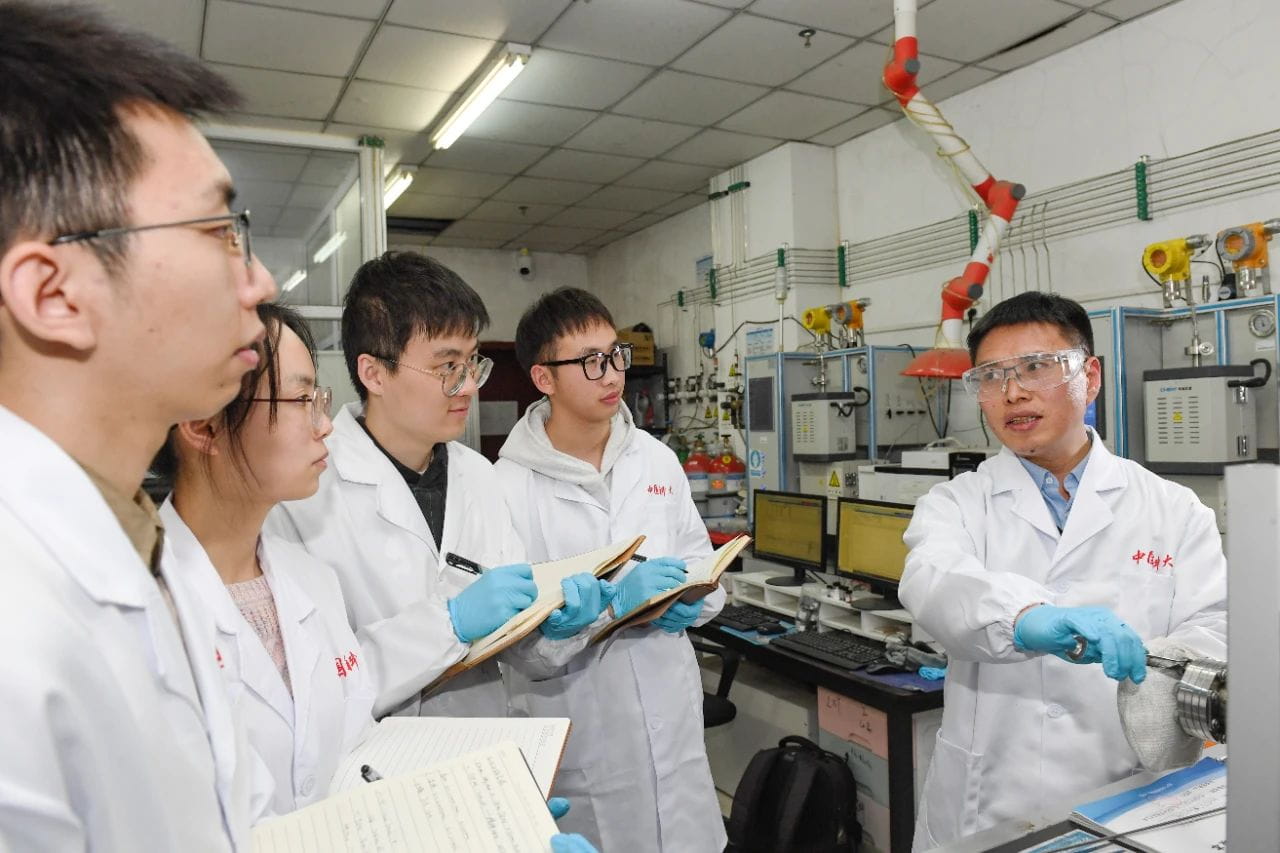 中国科大提出单原子催化剂设计全新理论模型