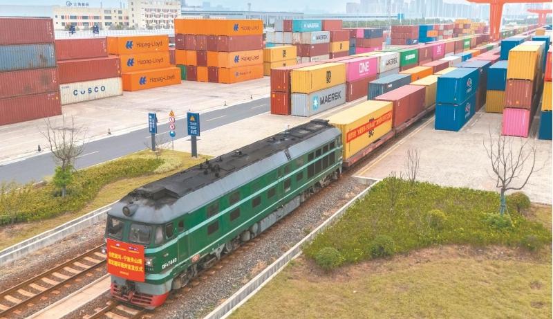 合肥派河港至宁波舟山港循环班列首发