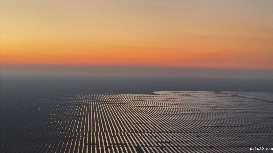 “疆电入皖”奇台八十万千瓦集中式光伏项目并网